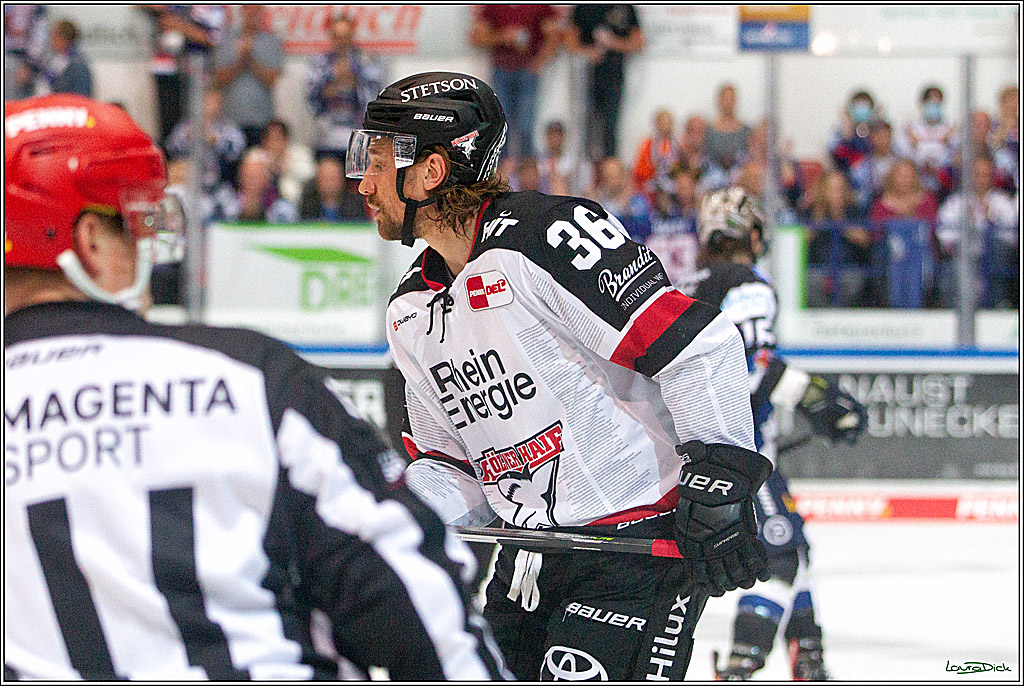 PENNY DEL;  Koelner Haie - Iserlohn Roosters; Koeln, 26.09.2021